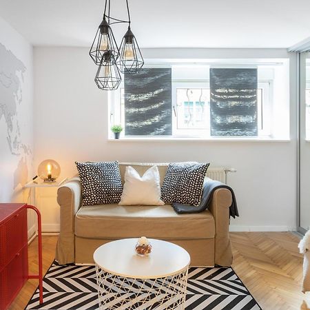 Modern Studio Near British Square Zagreb Luaran gambar